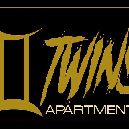 Twins Apartments Kato Pyrgos Exteriér fotografie